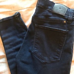 Lucky jeans worn a few times. Now don’t fit me.